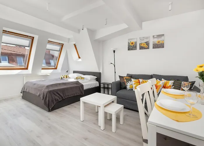 Sopockie Studio z Parkingiem przy Plaży i Molo by Noclegi Renters